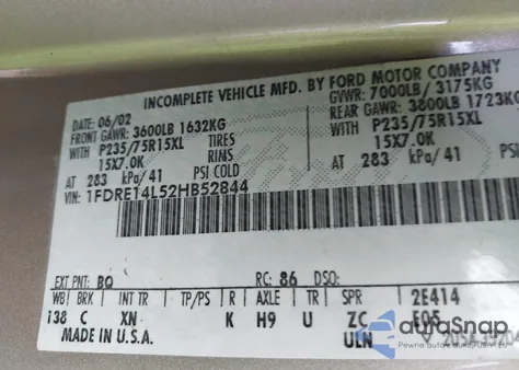 2002 Ford E-150 Commercial/Recreational from USA, damaged, VIN 1FDRE14L52HB52844